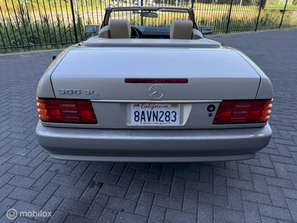 Image 6/35 of Mercedes-Benz 500 SL (1993)