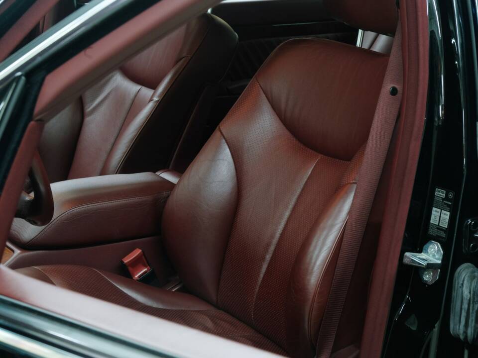 Bild 46/50 von Mercedes-Benz 500 SEL (1992)
