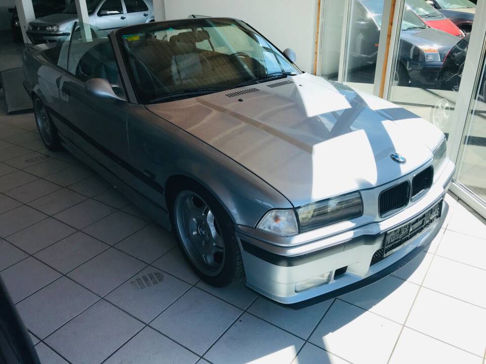Image 4/5 of BMW M3 (1994)