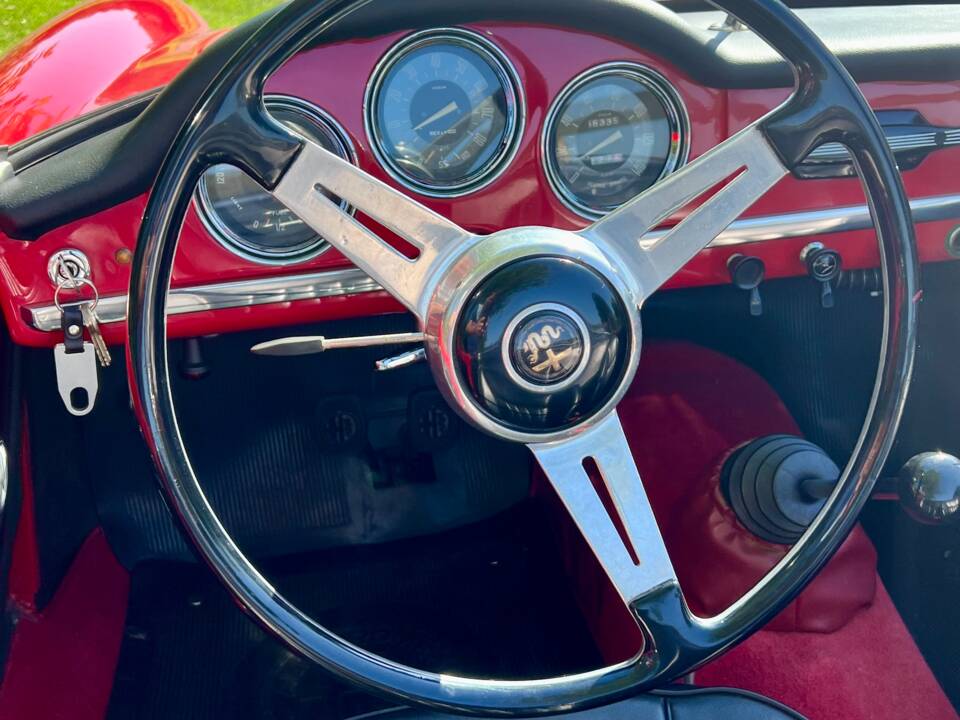 Immagine 82/85 di Alfa Romeo Giulia 1600 Spider Veloce (1964)