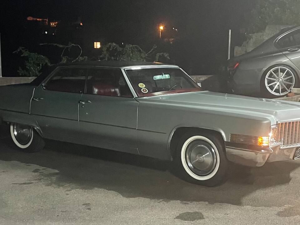 Image 44/51 de Cadillac Sedan DeVille (1970)