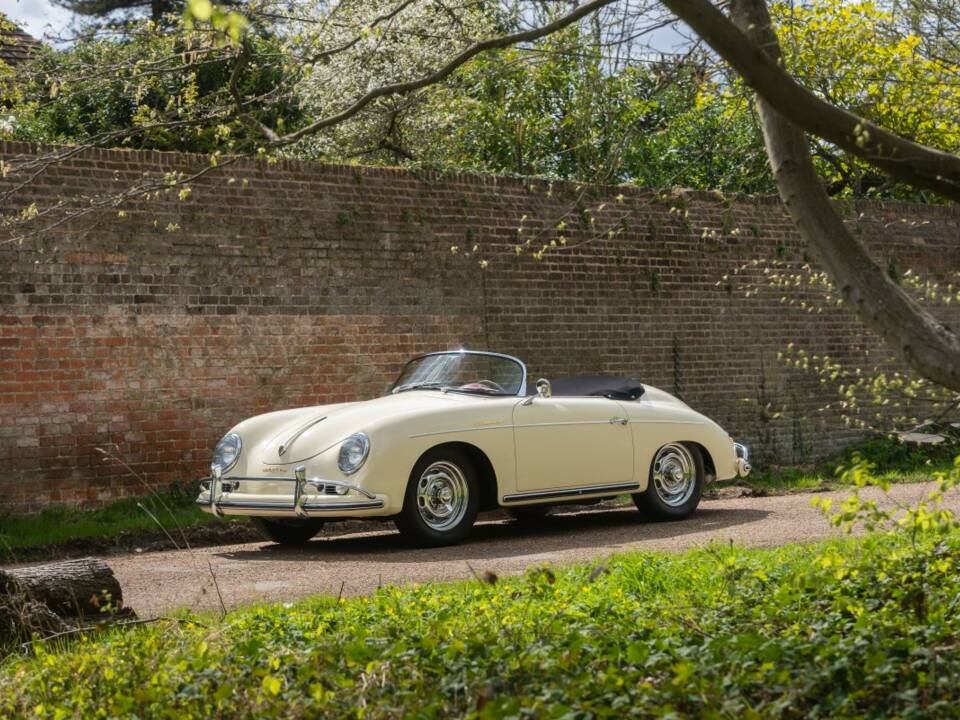 Image 12/50 of Porsche 356 A 1600 Speedster (1958)