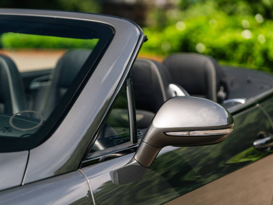 Immagine 32/50 di Bentley Continental GTC (2010)