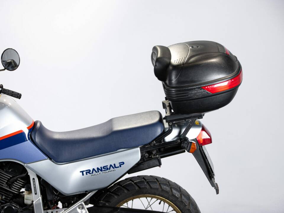 Image 18/43 of Honda XL 600V Transalp (1987)