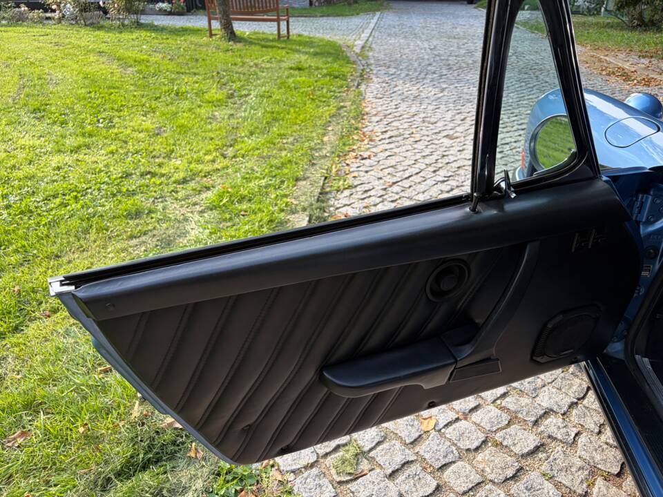 Bild 19/32 von Porsche 911 2.2 S (1971)