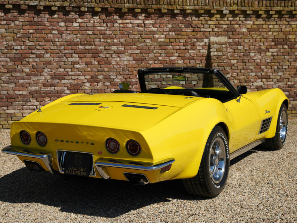Image 26/50 of Chevrolet Corvette Stingray (1972)