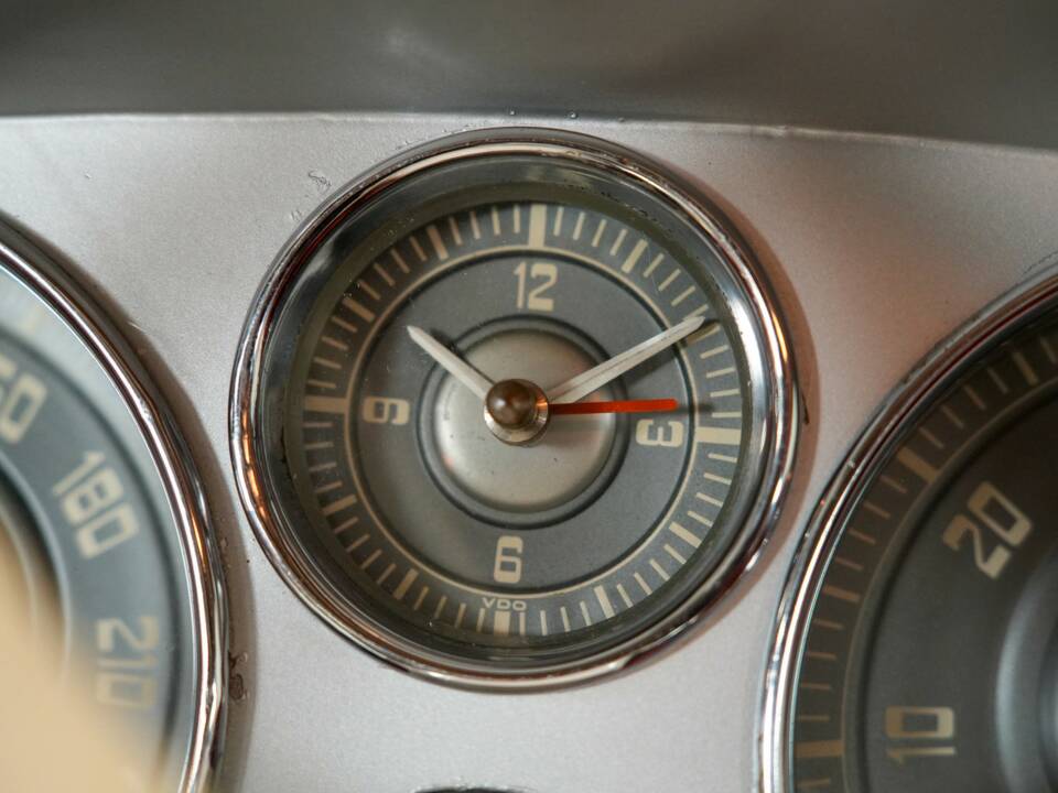 Afbeelding 40/43 van BMW 503 (1958)