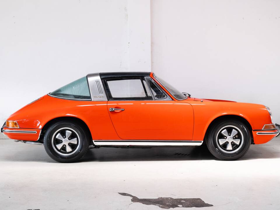 Image 5/41 of Porsche 911 2.0 T (1969)