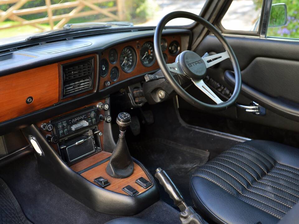 Image 5/23 de Triumph Stag (1972)