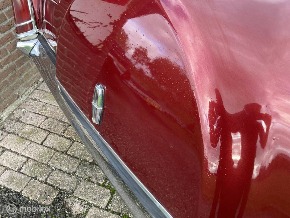 Image 37/50 of Lincoln Continental Mark III Hardtop Coupé (1971)