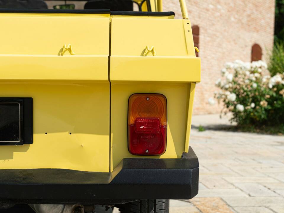 Image 12/50 of FIAT 127 Moretti Midimaxi 900 (1980)