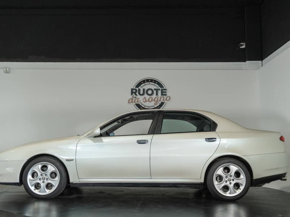 Immagine 7/48 di Alfa Romeo 166 3.0 V6 24V (1999)