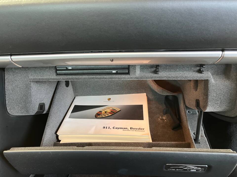 Image 20/39 of Porsche 911 Carrera (2011)