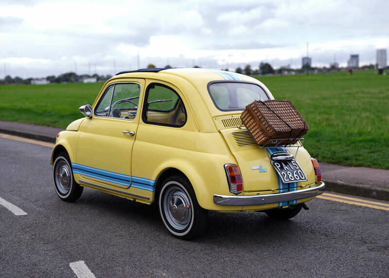 Immagine 8/48 di FIAT 500 F (1965)