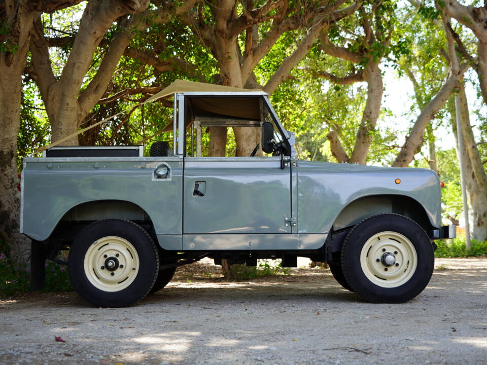 Bild 6/79 von Land Rover 88 (1963)