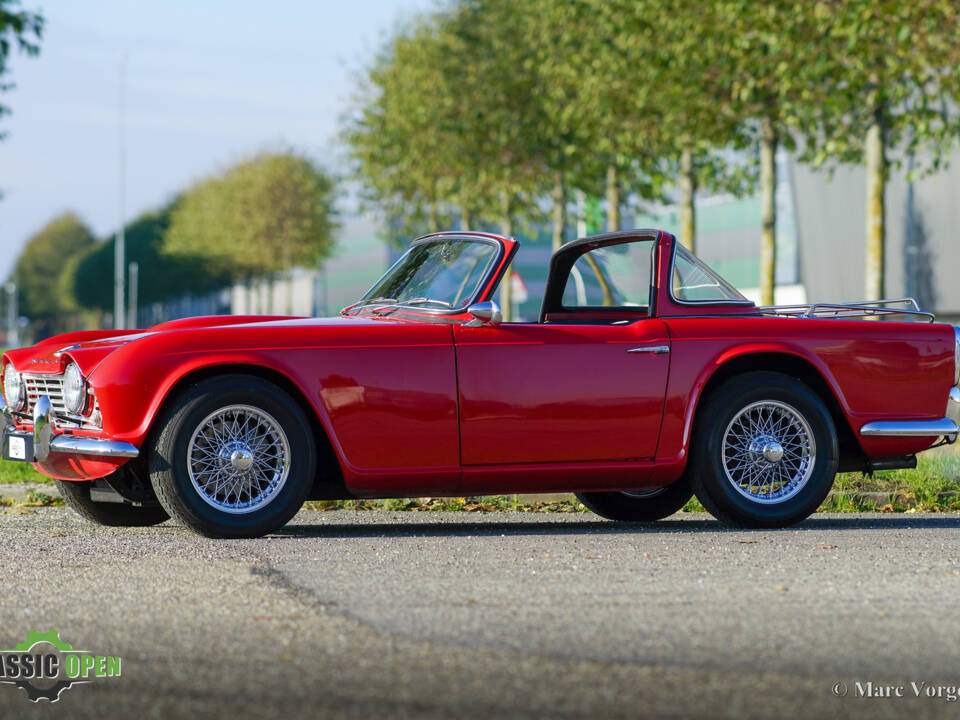 Immagine 20/42 di Triumph TR 4 (1962)