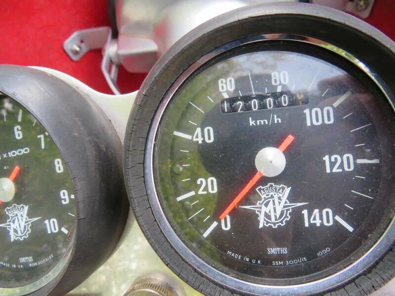 Bild 11/45 von MV Agusta 125 Sport (1976)