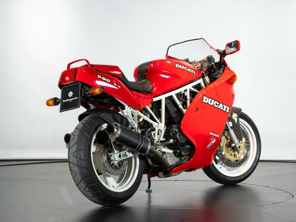 Bild 4/50 von Ducati 900 SS (1991)