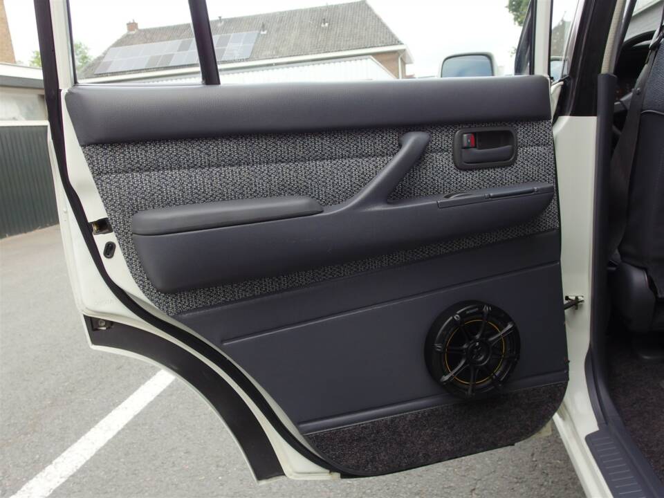 Bild 61/97 von Toyota Land Cruiser FJ80 (1992)
