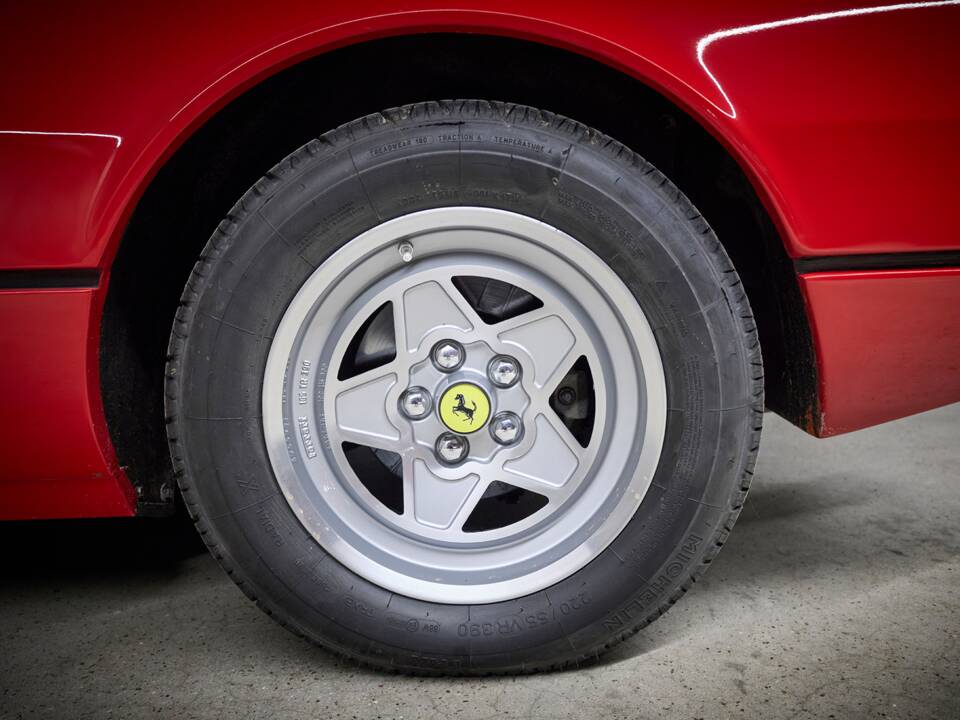 Image 33/100 of Ferrari 308 GTB Quattrovalvole (1983)