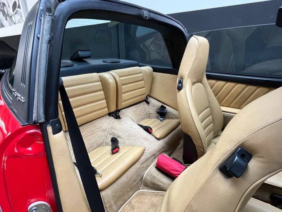 Image 22/50 of Porsche 911 Carrera 3.2 (1987)