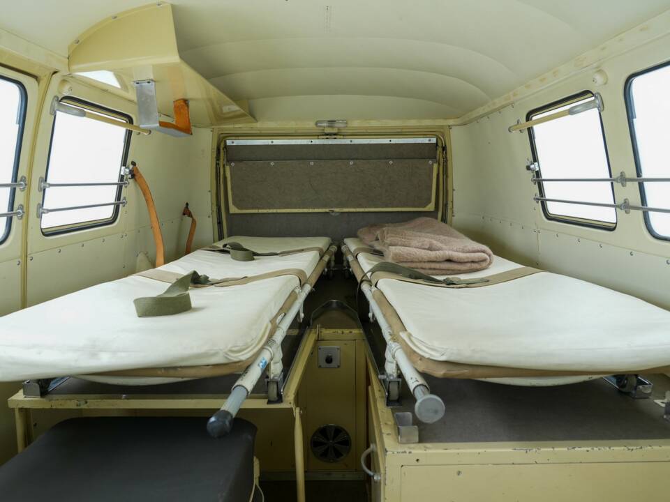 Bild 31/37 von Volkswagen T1 Kastenwagen (1966)