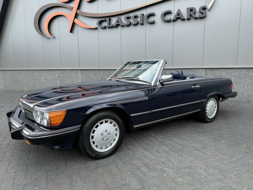 Image 3/50 of Mercedes-Benz 560 SL (1986)