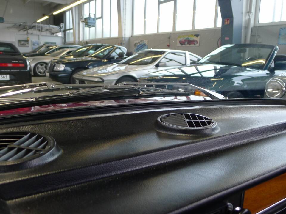 Bild 11/36 von Alfa Romeo 2000 GT Veloce (1975)