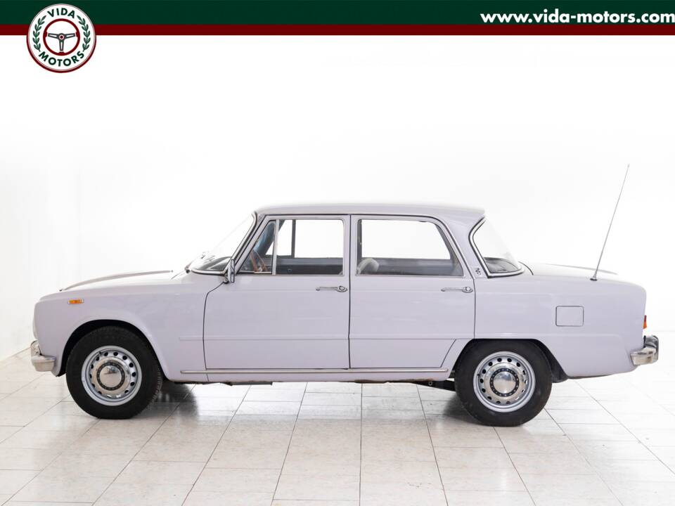 Image 3/15 of Alfa Romeo Giulia 1600 Super Biscione (1969)