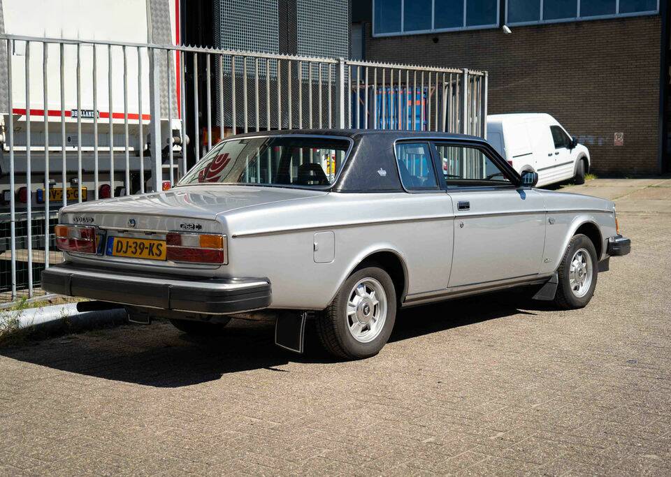 Bild 6/8 von Volvo 262 C Bertone (1979)