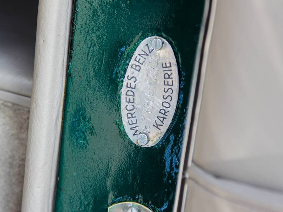 Image 12/18 of Mercedes-Benz 220 Cabriolet A (1953)