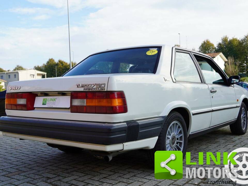 Bild 8/10 von Volvo 780 Bertone (1987)