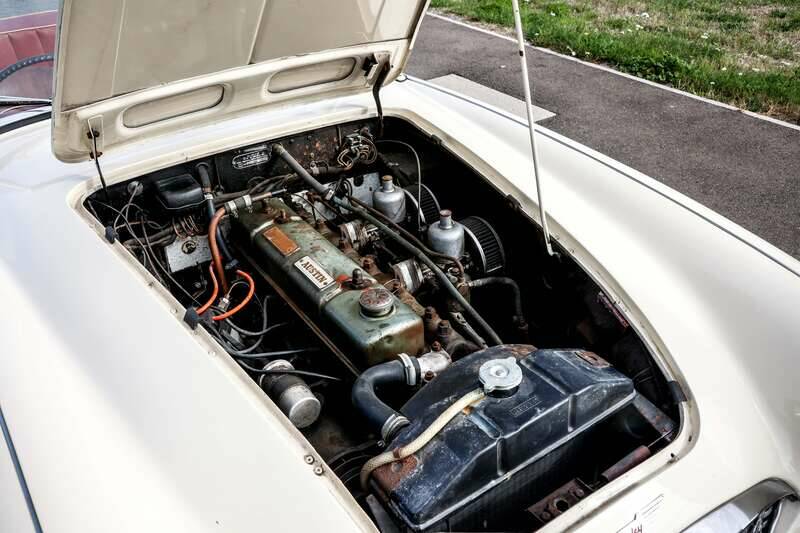 Image 25/32 of Austin-Healey 100/6 (BN4) (1957)
