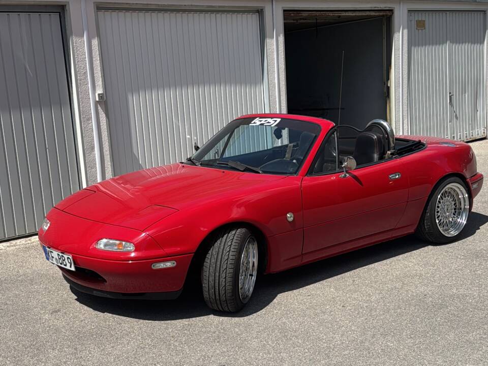 Image 1/7 of Mazda MX-5 1.6 (1991)
