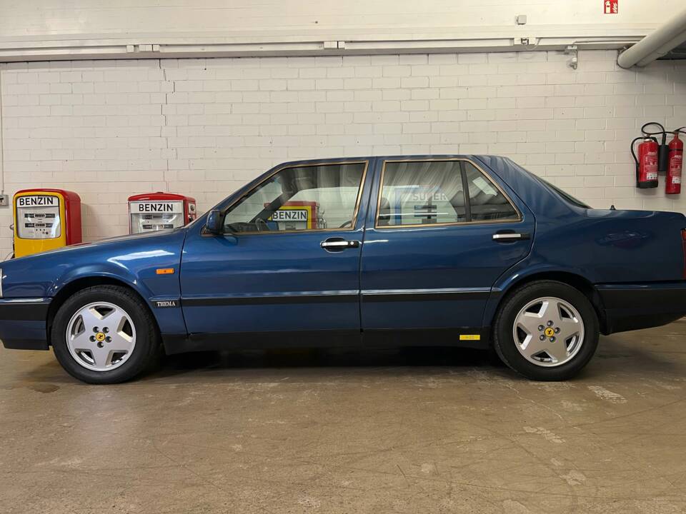 Bild 1/16 von Lancia Thema 8.32 (1988)