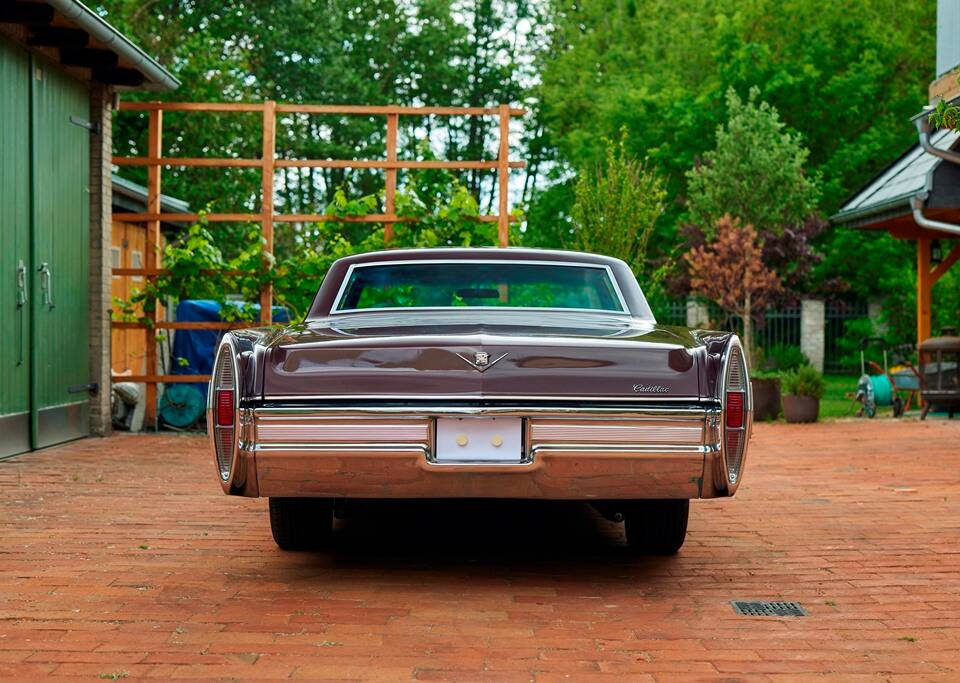 Bild 9/200 von Cadillac Coupe DeVille (1968)