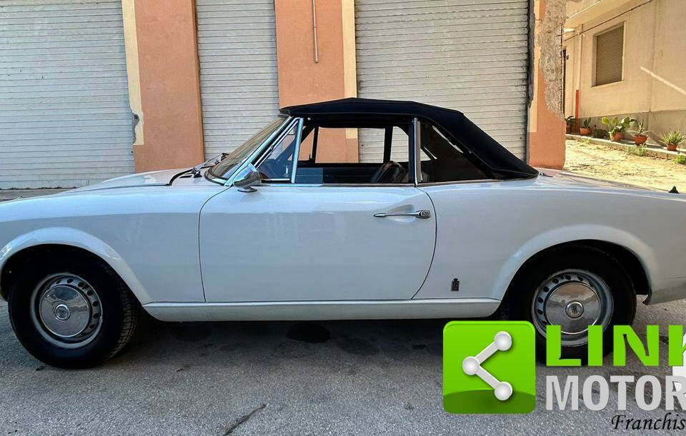 Immagine 8/10 di FIAT 124 Sport Spider (1969)