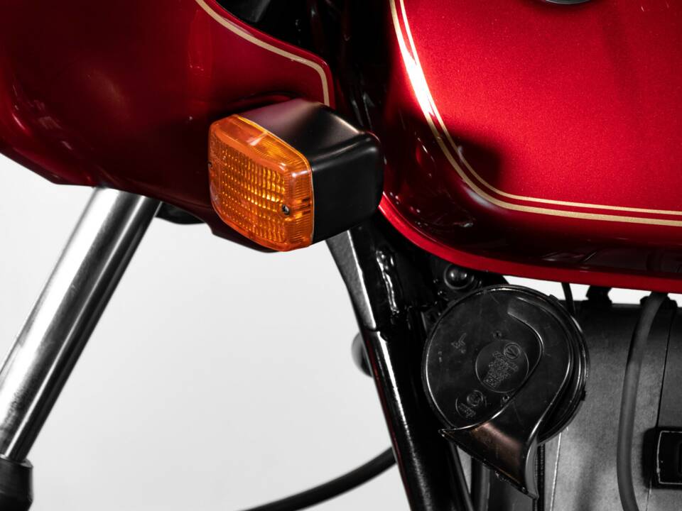 Image 16/50 of BMW DUMMY (1977)