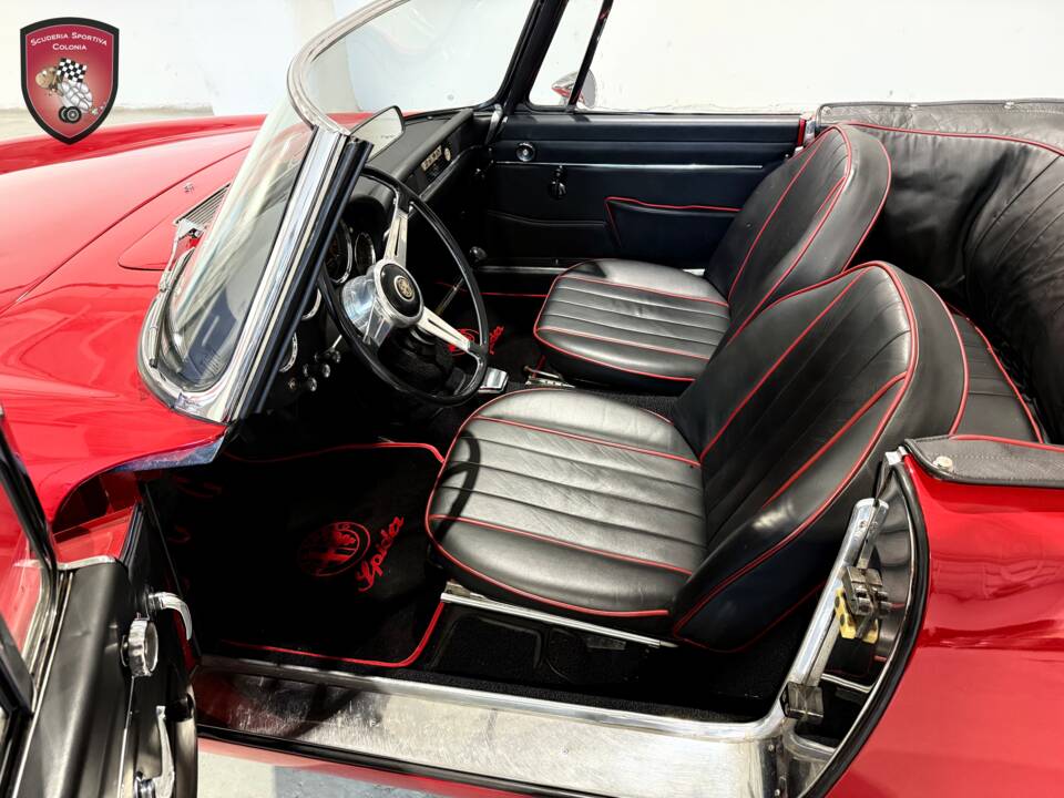 Bild 32/76 von Alfa Romeo 2600 Spider (1964)