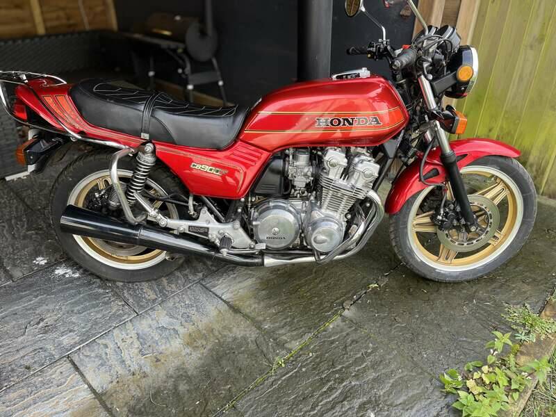 Afbeelding 14/23 van Honda CB 900 F2 (1981)