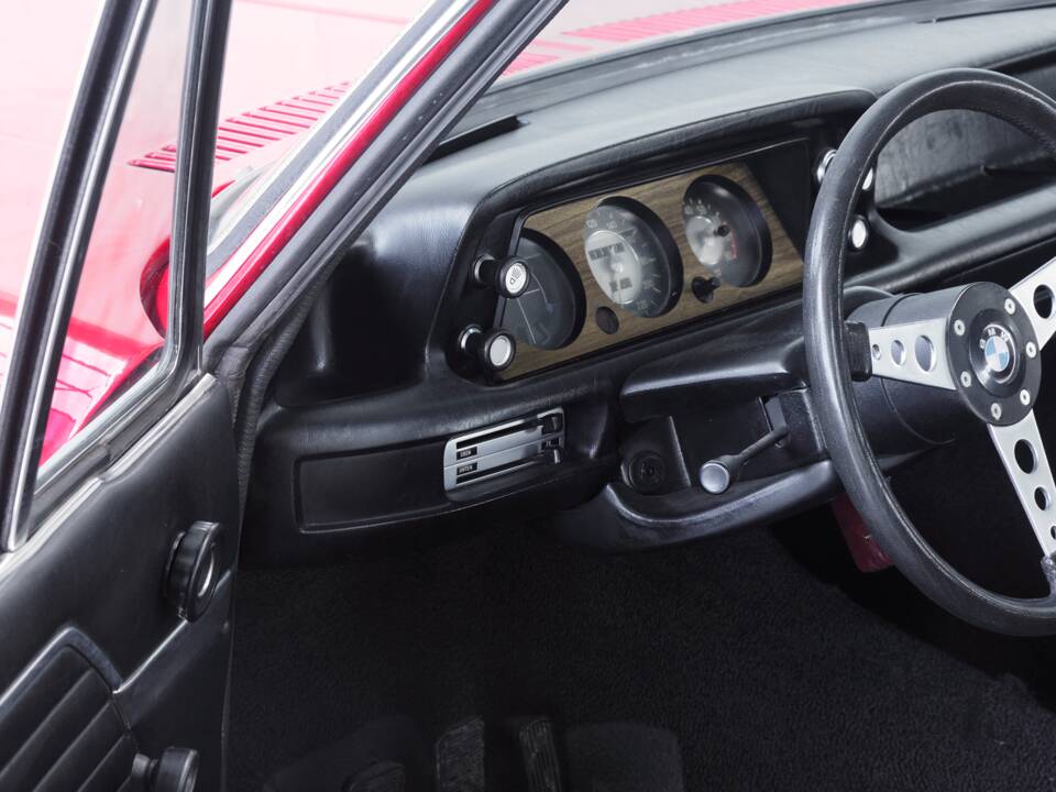 Bild 16/38 von BMW 2002 (1974)