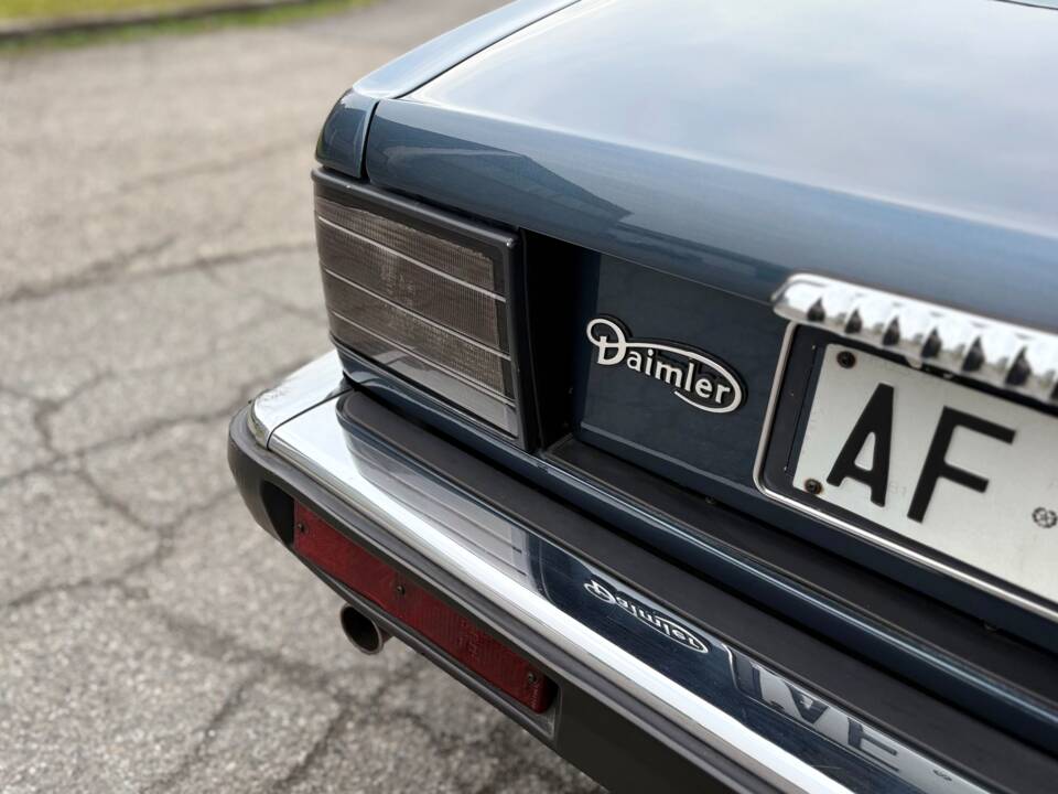 Immagine 27/31 di Jaguar XJ 40 (XJ-R) (1989)