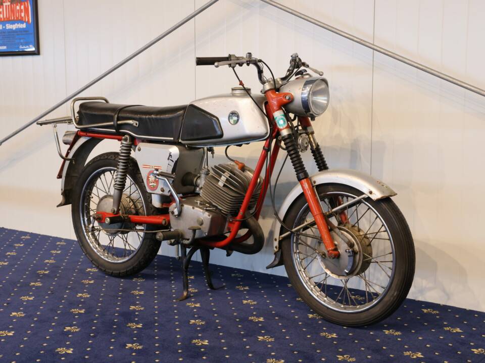 Image 1/28 of Puch M 125 (1968)