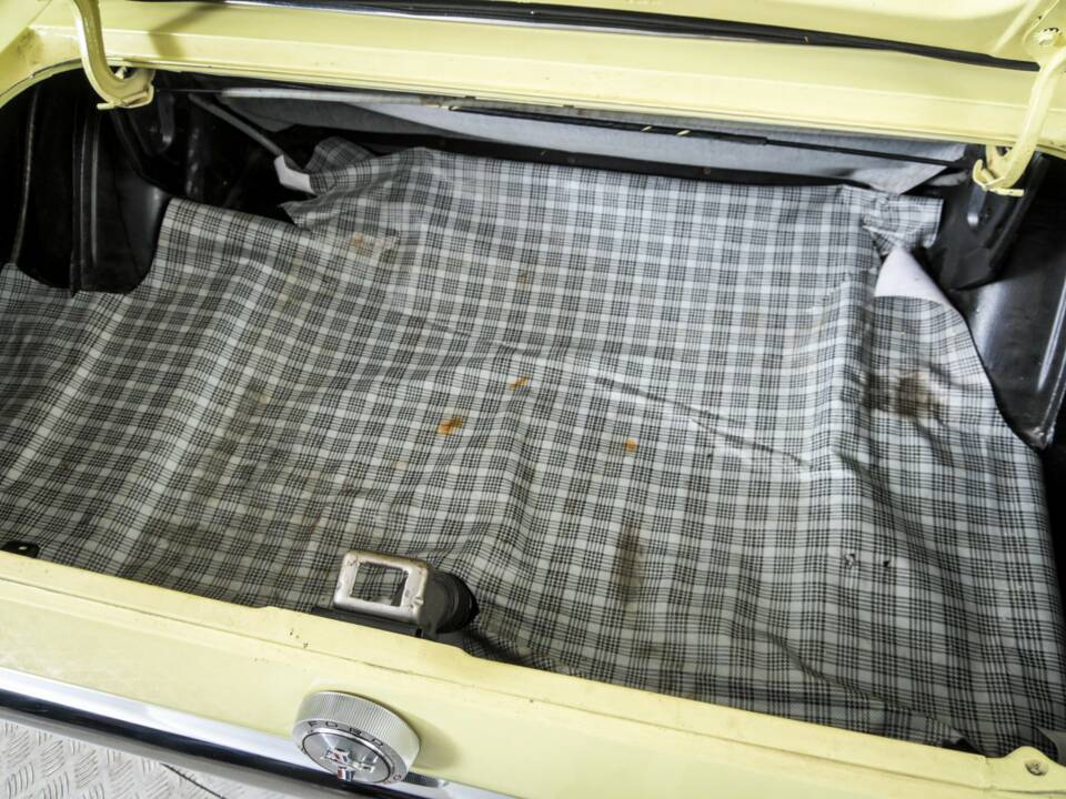 Immagine 48/50 di Ford Mustang 289 (1965)