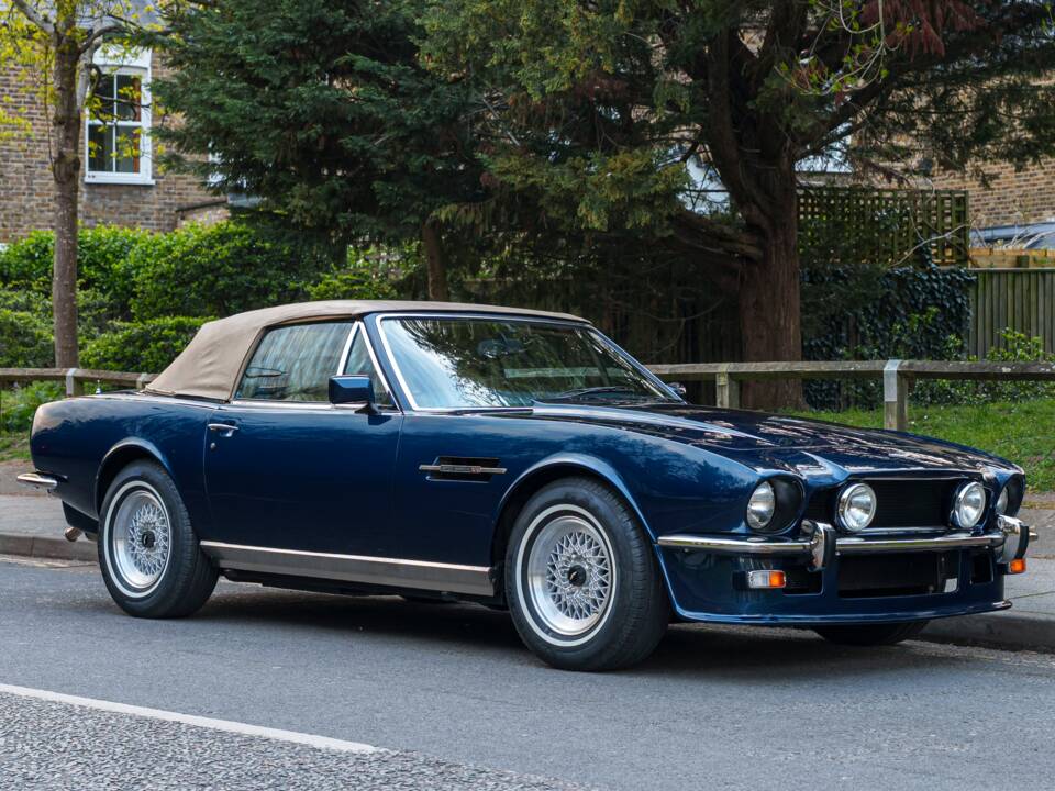 Image 6/26 of Aston Martin V8 EFi Volante (1986)