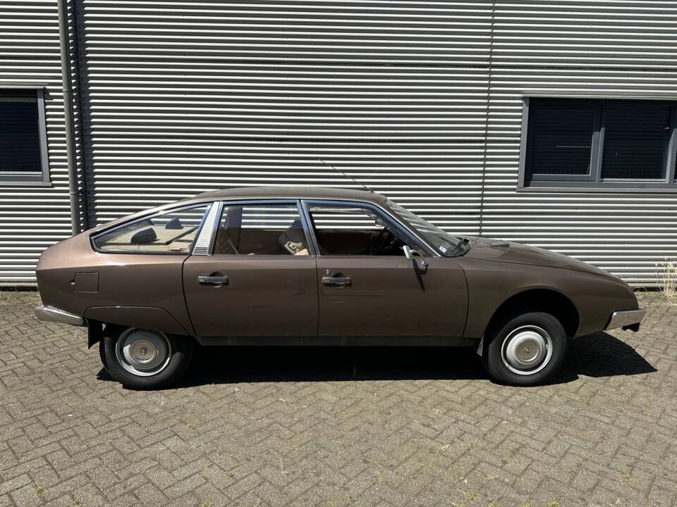 Image 3/5 de Citroën CX 2200 Pallas (1976)