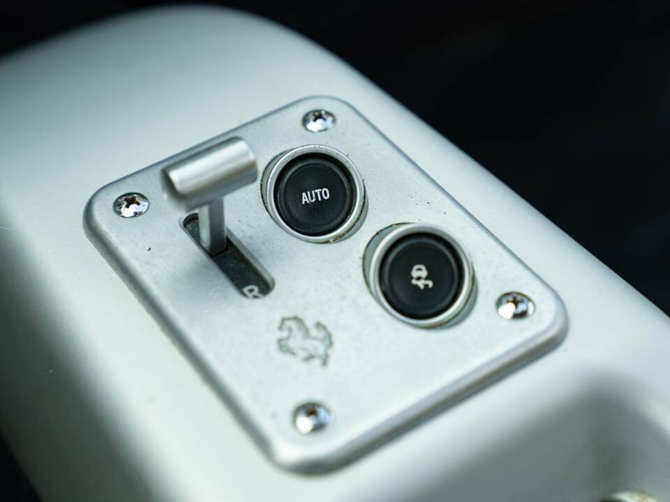 Image 40/50 of Ferrari 360 Modena (1999)