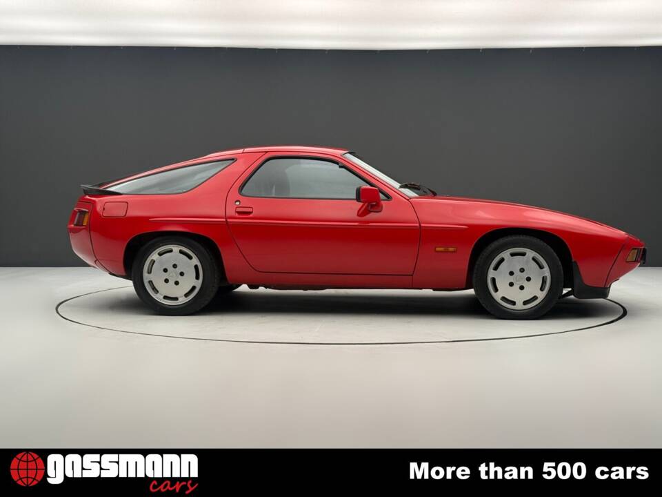 Bild 4/15 von Porsche 928 S (1984)