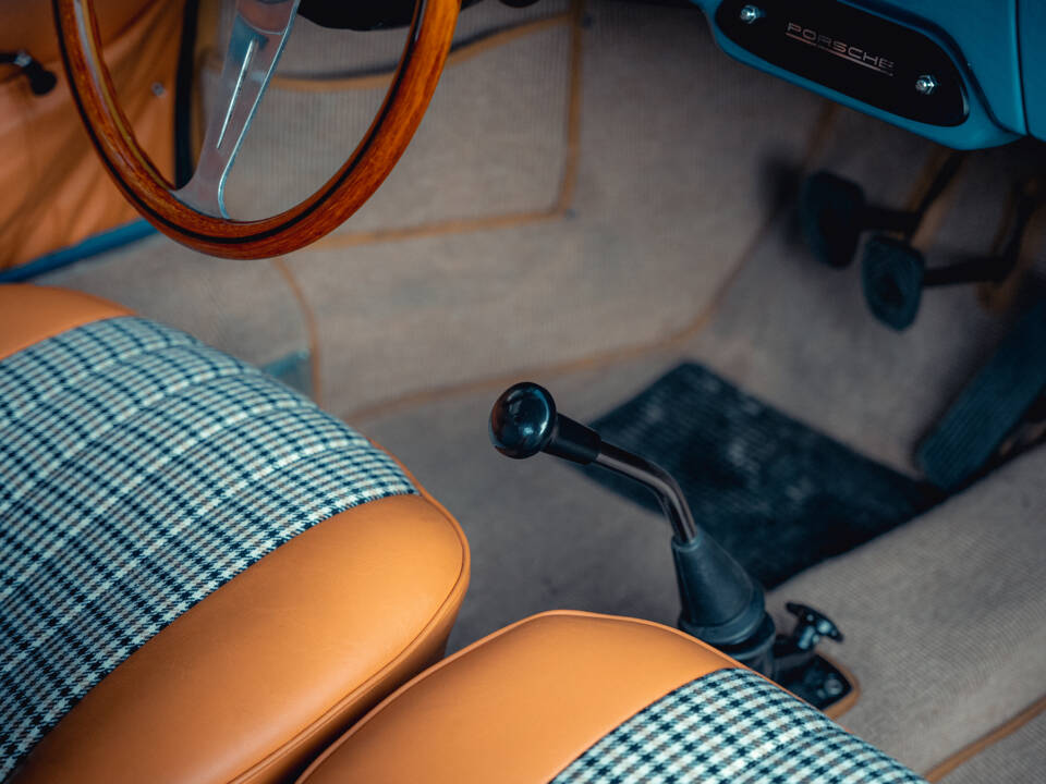 Image 36/86 of Porsche 356 B 1600 Super 90 (1960)