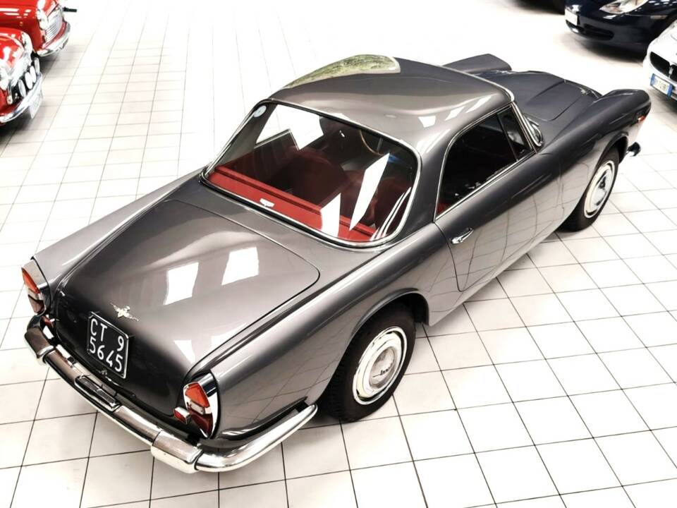 Afbeelding 6/55 van Lancia Flaminia GT 2.5 3C Touring (1963)